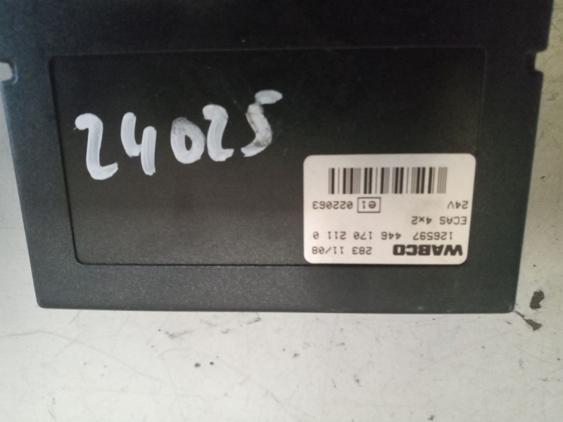 Recambio de modulo electronico para iveco stralis (ad/at) 10.3 diesel referencia OEM IAM 4461702110 CENTRALITA ECAS 