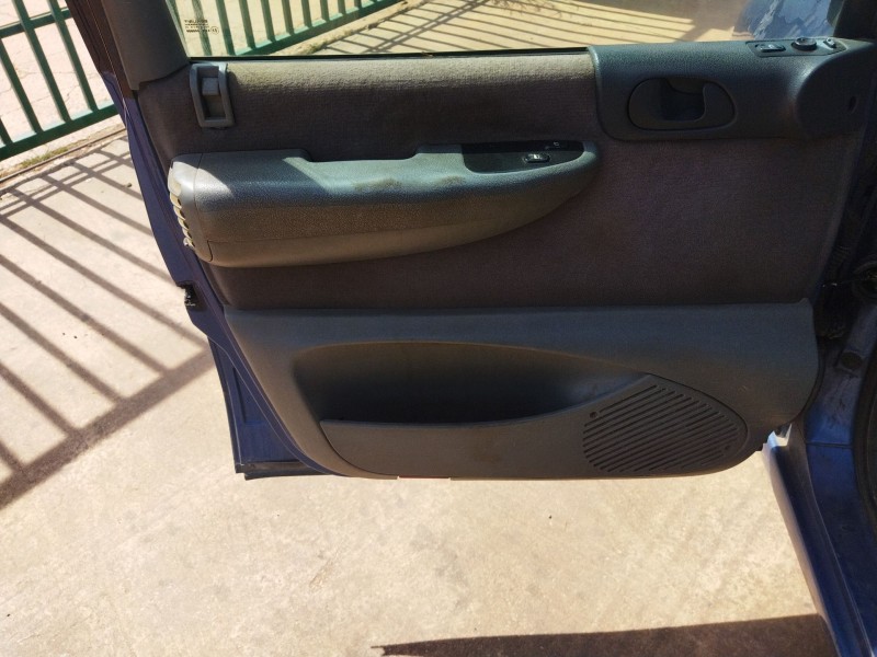 citroën evasion monospace (22, u6) del año 2002