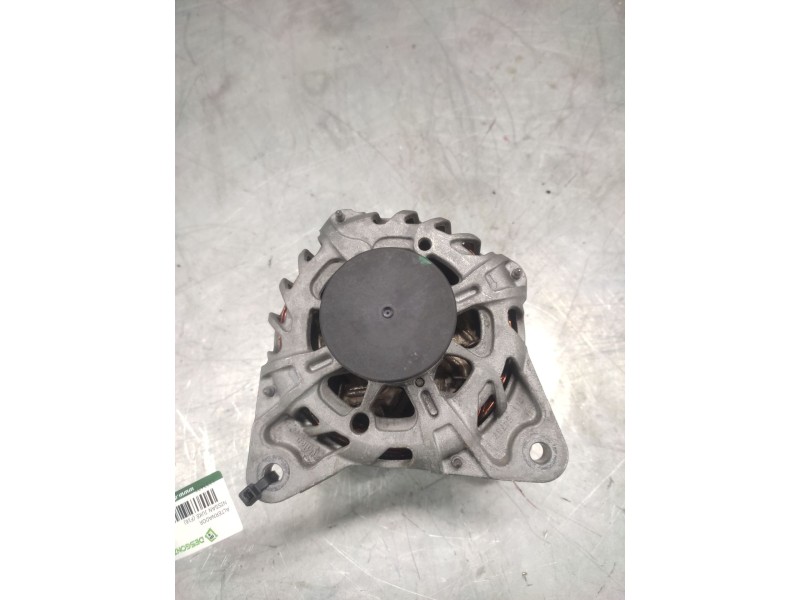 Recambio de alternador para nissan juke (f16) acenta referencia OEM IAM 231009092R 14V 120A TG12S333