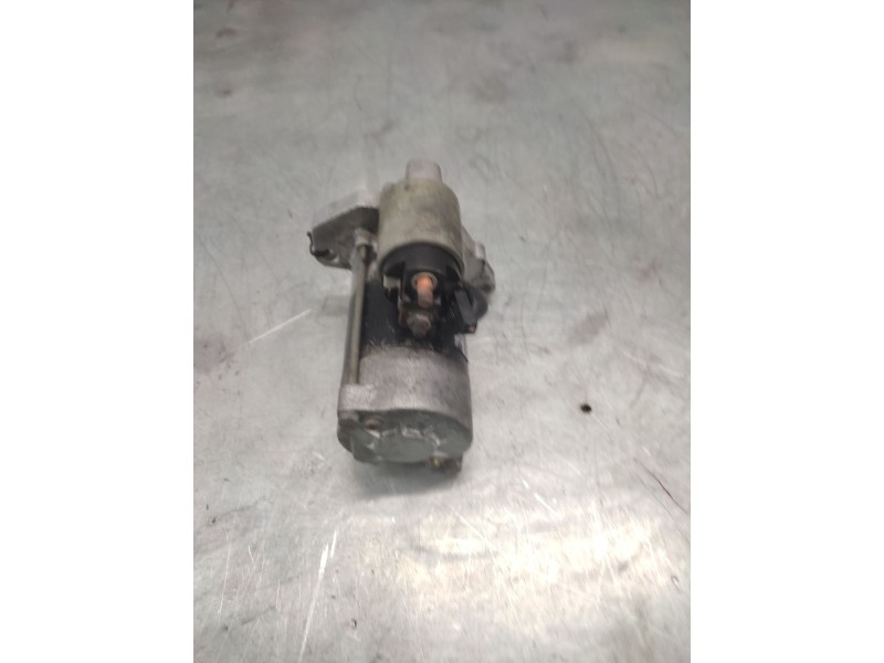 Recambio de motor arranque para nissan almera (n16/e) acenta referencia OEM IAM 23300WD000 12 DIENTES M008T75371