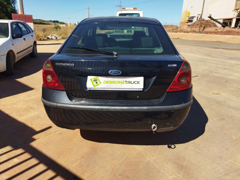 ford mondeo iii sedán (b4y) del año 2003