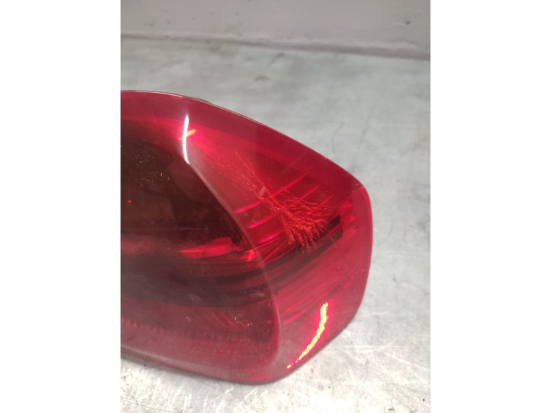 Recambio de piloto trasero derecho para bmw serie 3 berlina (e90) 320d referencia OEM IAM   