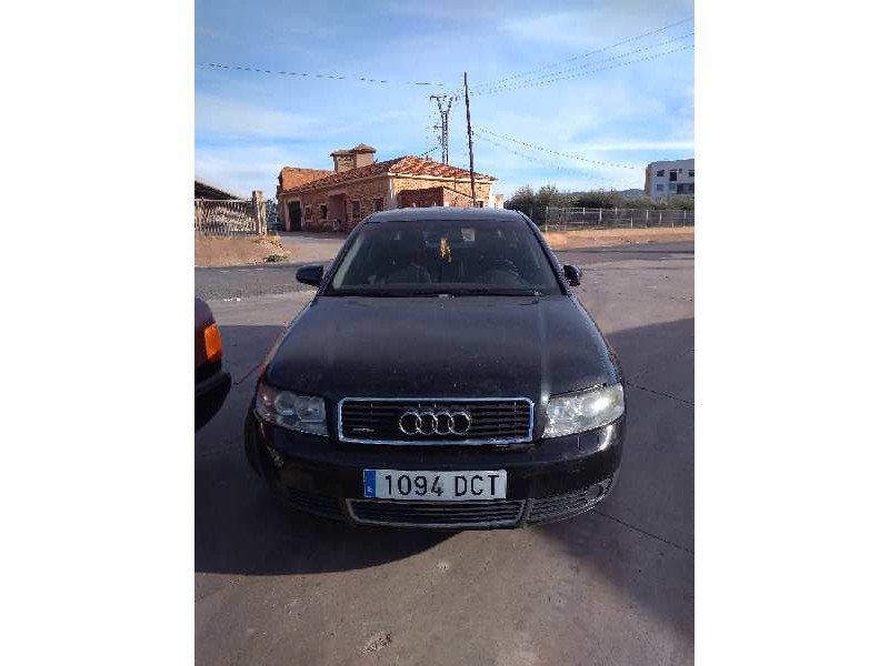 audi a4 berlina (8e) del año 2001