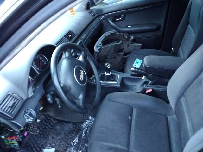 audi a4 berlina (8e) del año 2001