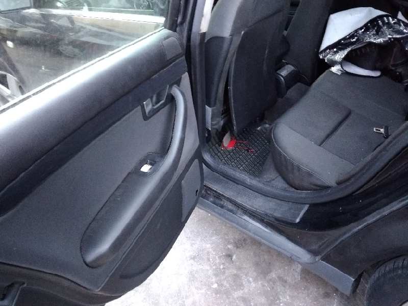 audi a4 berlina (8e) del año 2001