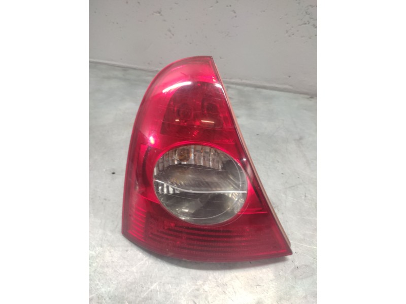 Recambio de piloto trasero izquierdo para renault clio ii fase ii (b/cb0) authentique referencia OEM IAM   