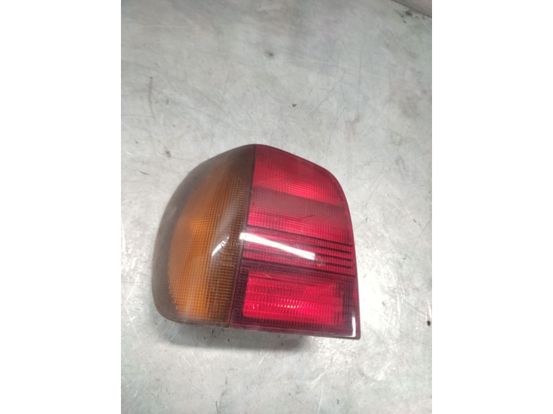 Recambio de piloto trasero izquierdo para volkswagen polo berlina (6n1) básico referencia OEM IAM   