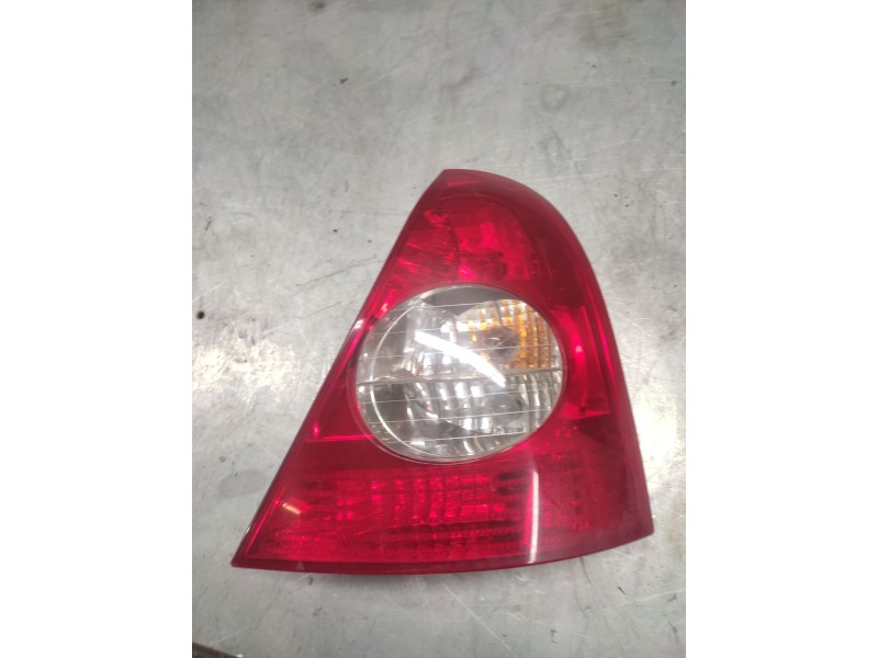 Recambio de piloto trasero derecho para renault clio ii fase ii (b/cb0) authentique referencia OEM IAM   