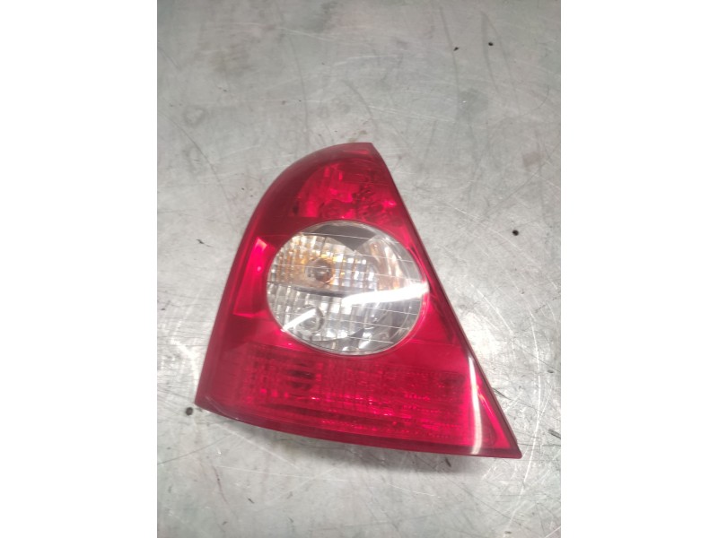 Recambio de piloto trasero izquierdo para renault clio ii fase ii (b/cb0) authentique referencia OEM IAM   