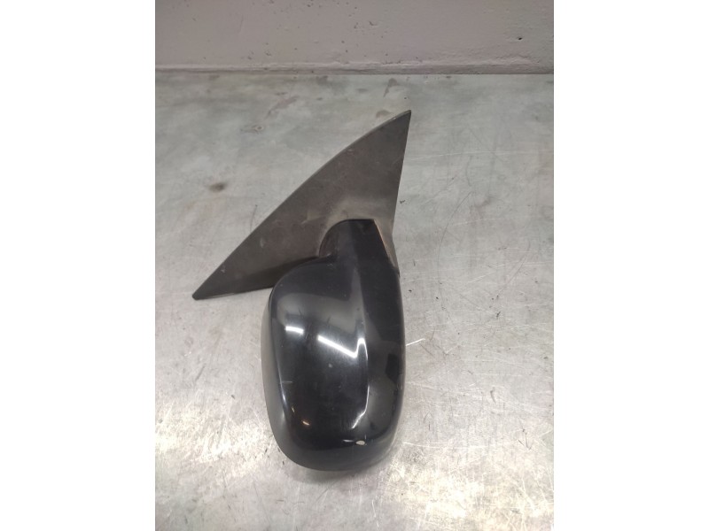 Recambio de retrovisor derecho para ssangyong rexton 290 referencia OEM IAM  ELECTRICO 5 CABLES