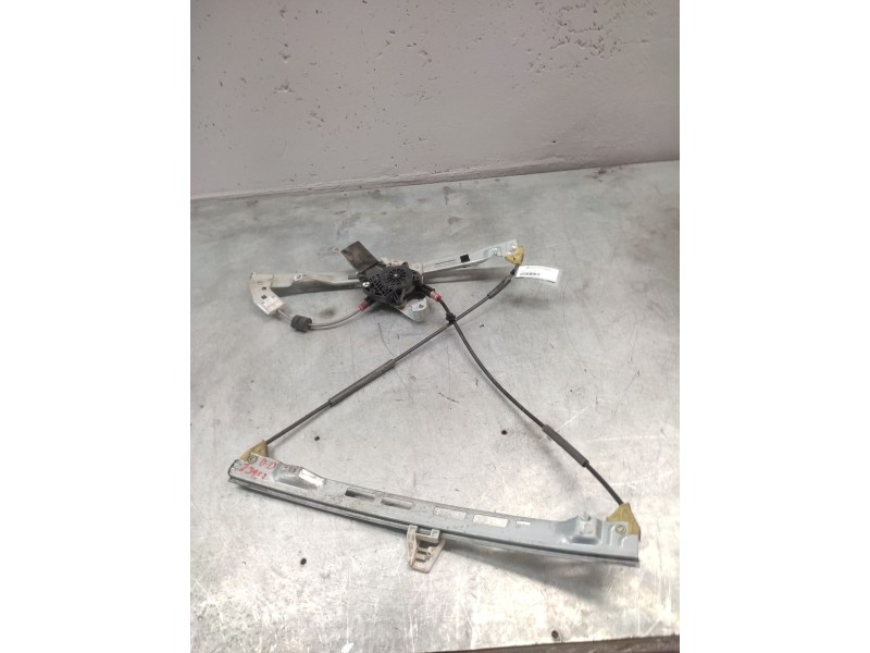 Recambio de elevalunas delantero derecho para peugeot 206 berlina xs-line referencia OEM IAM  2 PINS 