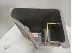 Recambio de moldura trasera cabina para mercedes-benz atego 2-ejes 18 t /bm 950/2/4 6.4 diesel (om 906 la) referencia OEM IAM A9