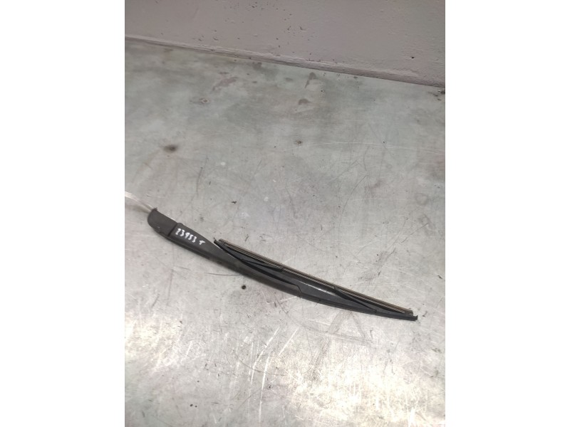 Recambio de brazo limpia trasero para peugeot 206 berlina xs-line referencia OEM IAM   