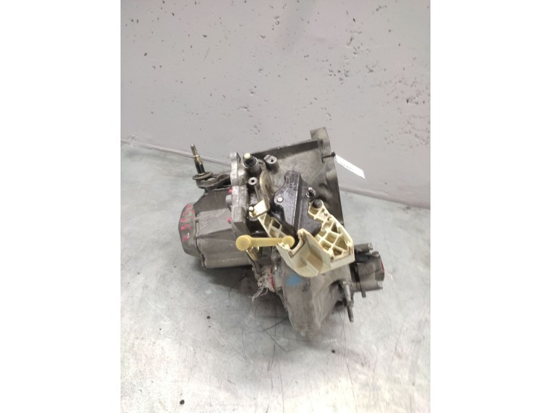 Recambio de caja cambios para peugeot 307 berlina (s2) 1.6 hdi referencia OEM IAM 20DM69  