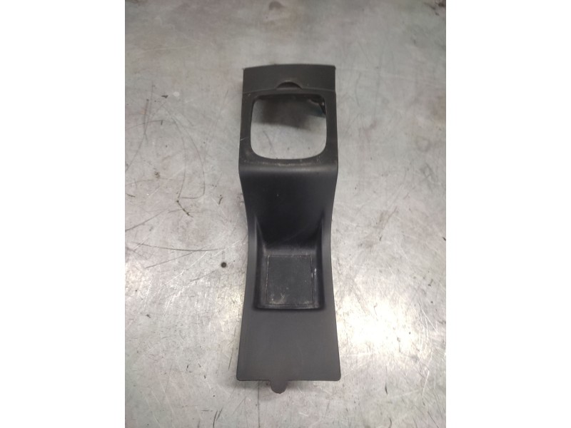 Recambio de guarnecidos palanca cambio para peugeot 207/207+ (wa_, wc_) 1.4 16v referencia OEM IAM   