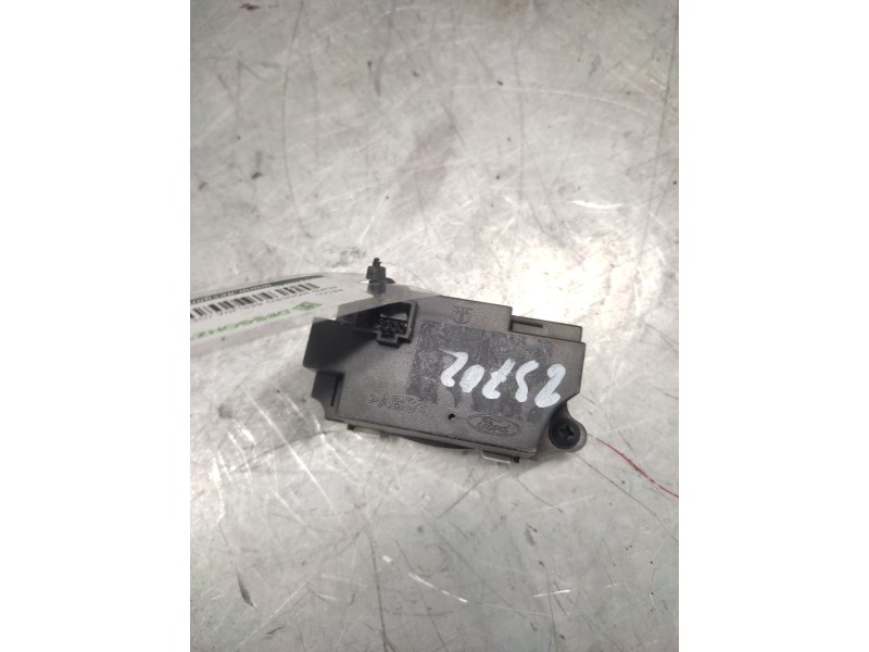 Recambio de reloj para ford mondeo berlina (ge) ambiente referencia OEM IAM  6 PINS 