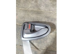 Recambio de maneta interior delantera izquierda para nissan trade 100 caja cerrada, techo elevado referencia OEM IAM   