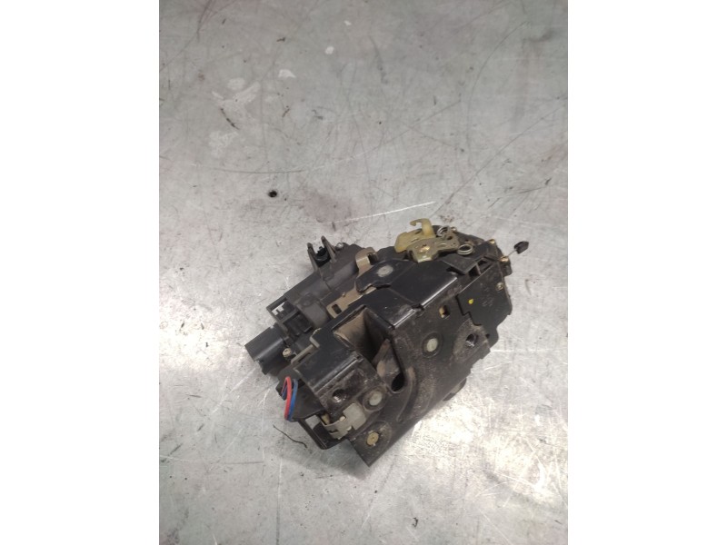 Recambio de cerradura puerta delantera derecha para seat leon (1m1) signo referencia OEM IAM  8 PINS 