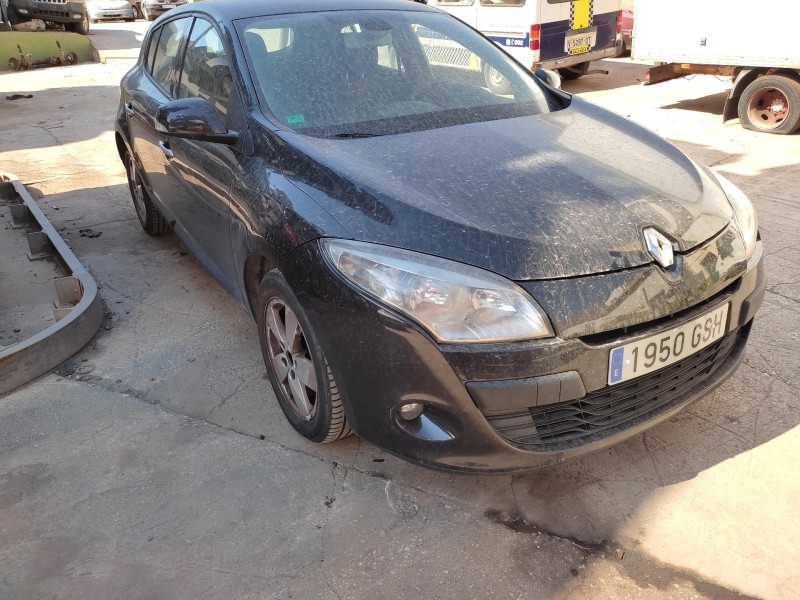 renault megane iii berlina 5 p del año 2009