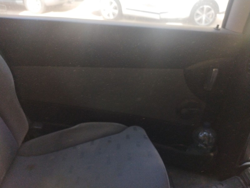 peugeot 807 (eb_) del año 2004