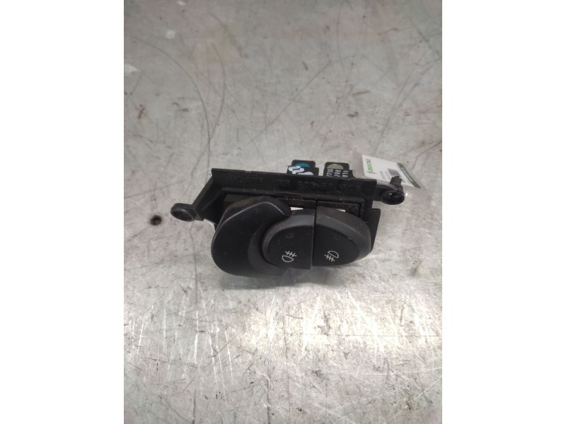 Recambio de boton antiniebla para hyundai coupe (gk) 2.0 fx full referencia OEM IAM 937402700070819  