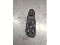 Recambio de mando elevalunas delantero izquierdo para hyundai coupe (gk) 2.0 fx full referencia OEM IAM 9357027000A  