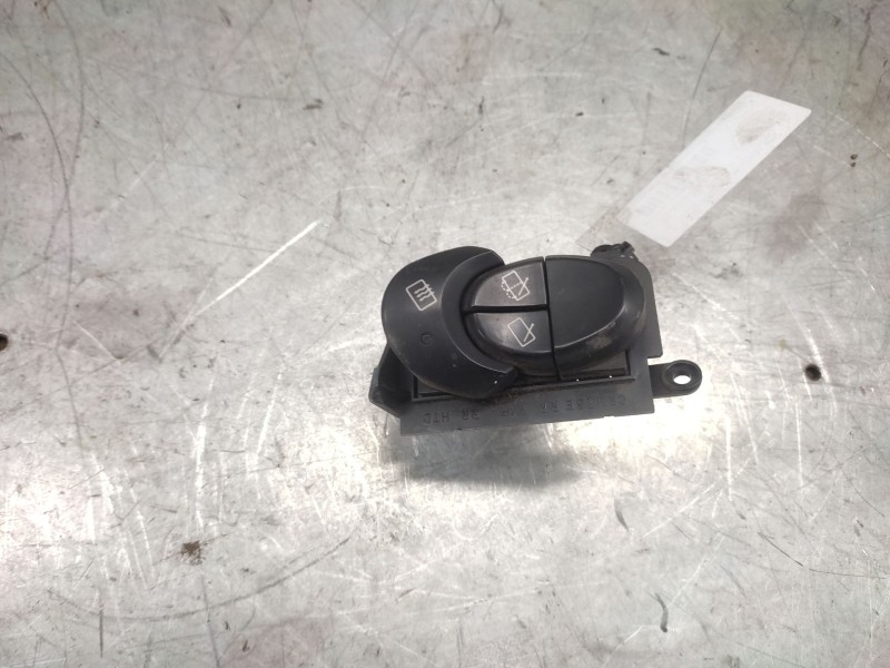 Recambio de boton antivaho para hyundai coupe (gk) 2.0 fx full referencia OEM IAM 937102700070829  