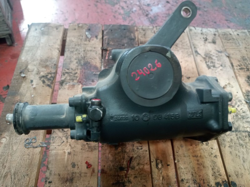 Recambio de caja direccion para man tgx 18.xxx 10.5 diesel referencia OEM IAM 81462006535  8098955808