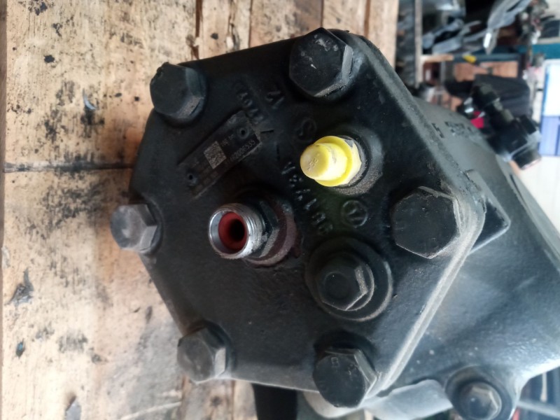 Recambio de caja direccion para man tgx 18.xxx 10.5 diesel referencia OEM IAM 81462006535  8098955808