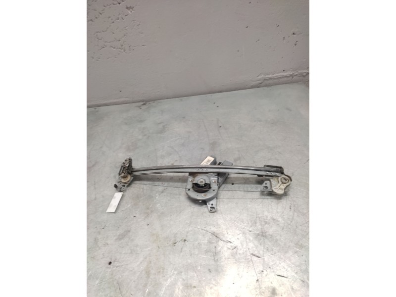 Recambio de elevalunas delantero izquierdo para citroën c3 1.4 magic referencia OEM IAM 400619F  6 PINS
