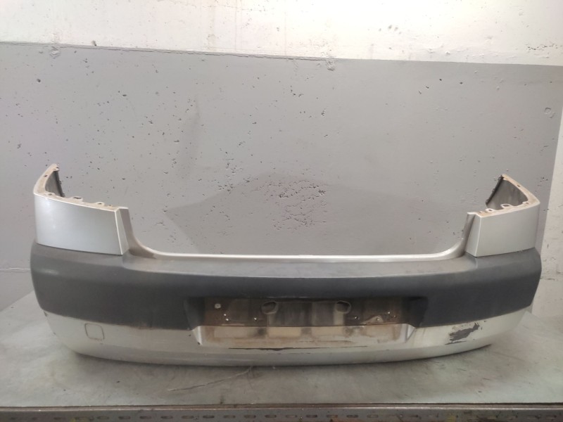 Recambio de paragolpes trasero para renault megane ii classic berlina confort authentique referencia OEM IAM   