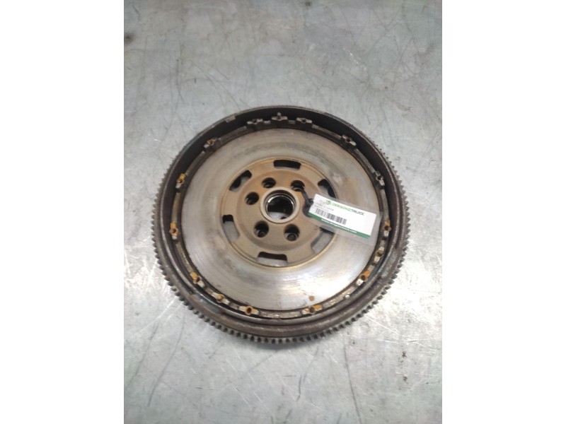 Recambio de volante motor para audi a3 (8l) 1.9 tdi ambiente referencia OEM IAM   