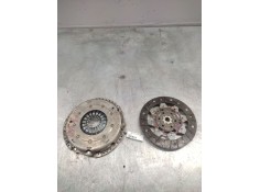 Recambio de kit embrague para peugeot 5008 referencia OEM IAM 9800221480  