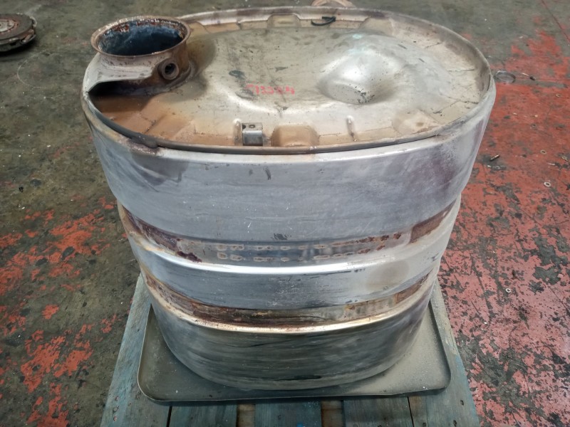 Recambio de catalizador para renault magnum ab 2005 12.8 diesel referencia OEM IAM 7420920706  