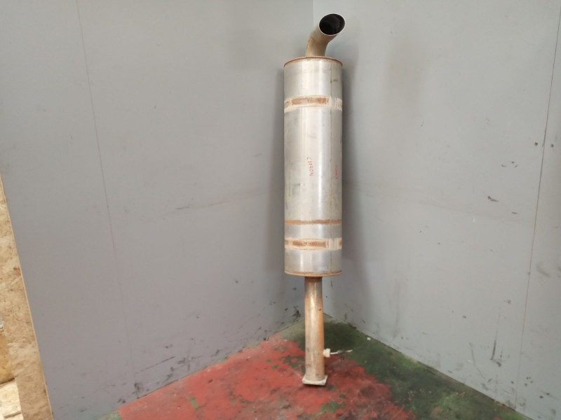 Recambio de catalizador para nissan trucks atleon 140 referencia OEM IAM 20100LA300  