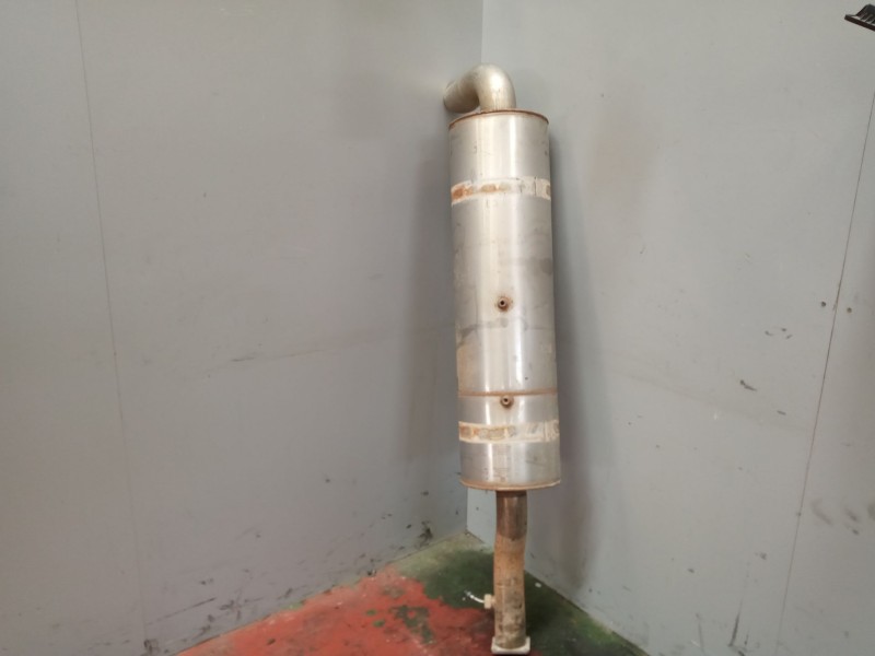 Recambio de catalizador para nissan trucks atleon 140 referencia OEM IAM 20100LA300  