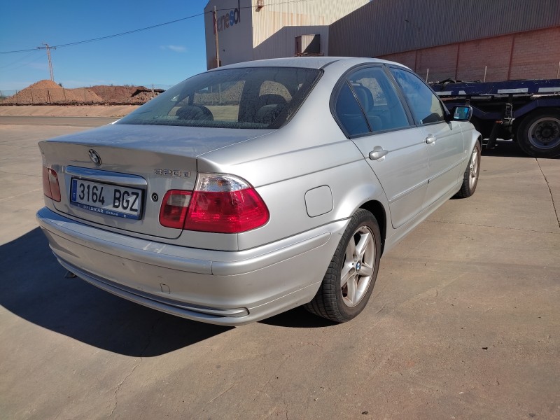 bmw serie 3 berlina (e46) del año 2001