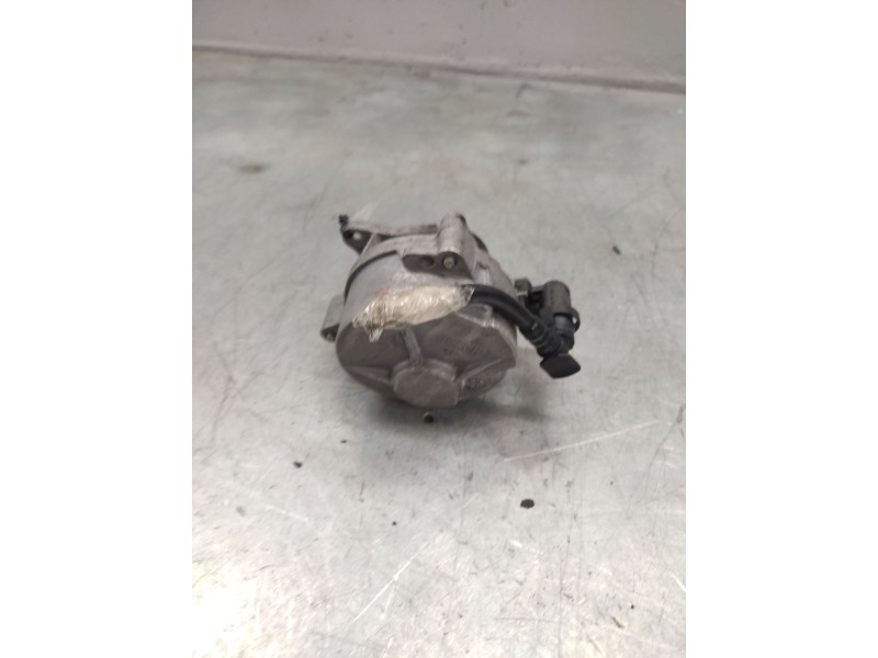 Recambio de depresor freno / bomba vacio para renault laguna ii grandtour (kg0) dynamique referencia OEM IAM   