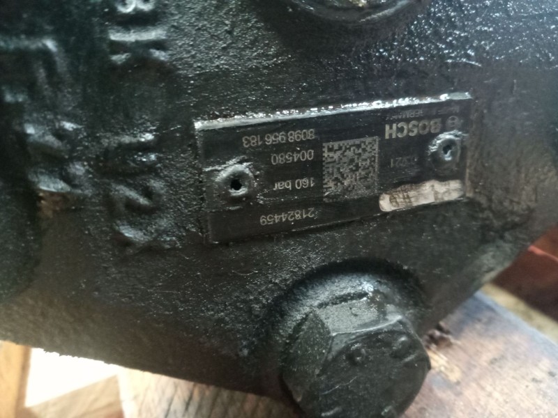 Recambio de caja direccion para volvo touring b7r autobus referencia OEM IAM 21824459  8098956183