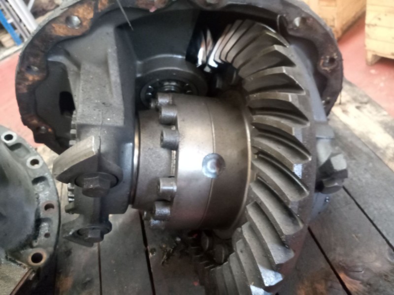 Recambio de grupo para scania serie 4 bus ... referencia OEM IAM R660 RATIO:2.92/13X38 9213936