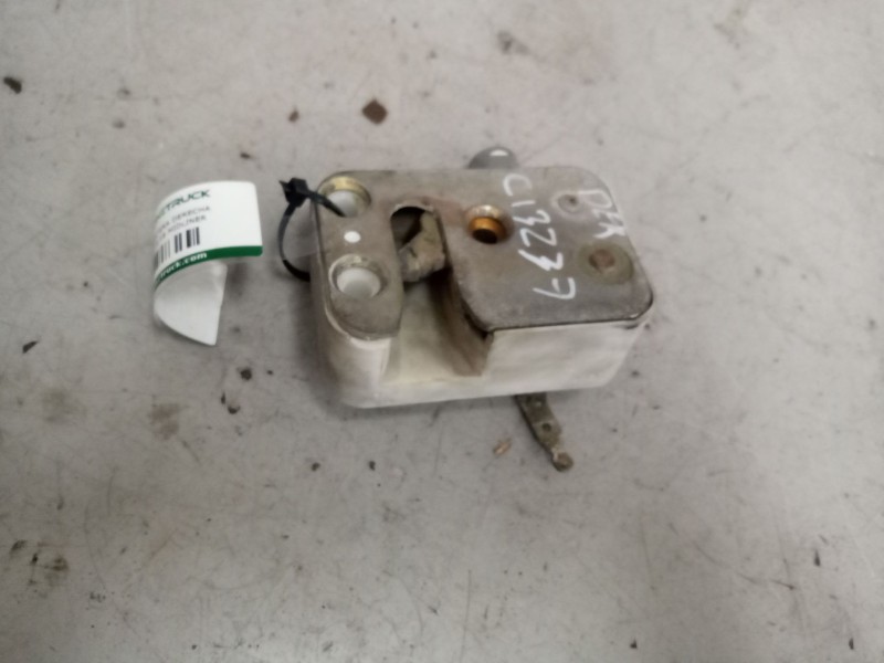 Recambio de cerradura puerta delantera derecha para renault m 180/210/230.13/16 midliner referencia OEM IAM   