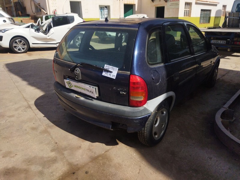 opel corsa b del año 1993