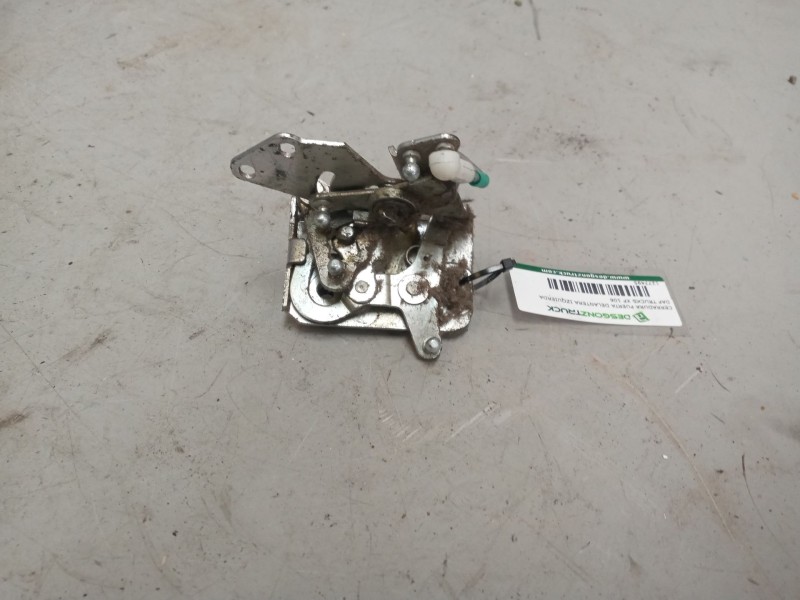 Recambio de cerradura puerta delantera izquierda para daf trucks xf 106 480 referencia OEM IAM   