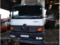 mercedes-benz atego 2-ejes 18 t /bm 950/2/4 del año 2003