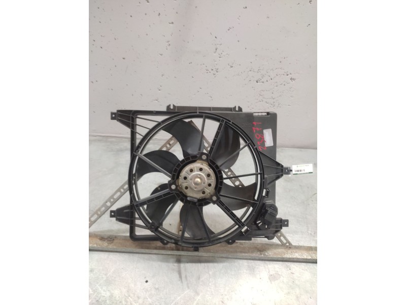 Recambio de electroventilador para renault clio ii fase ii (b/cb0) authentique referencia OEM IAM 7700428659  