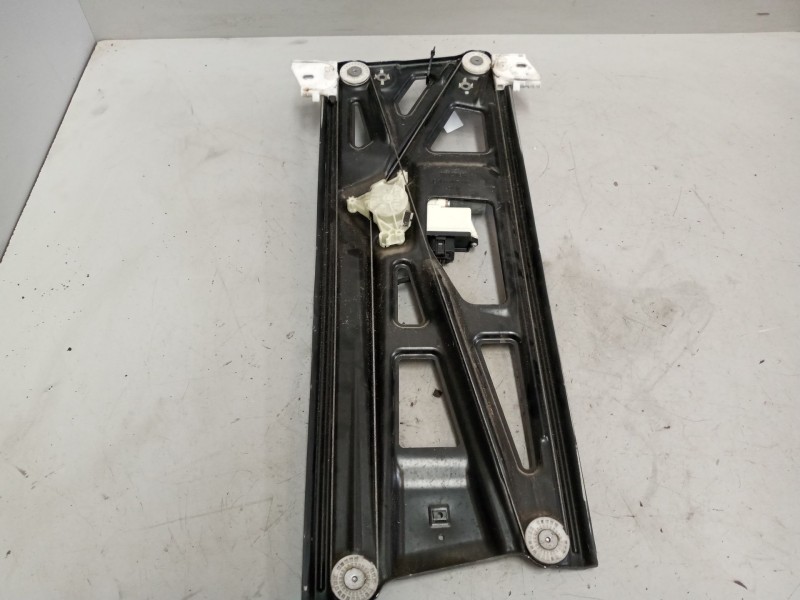 Recambio de elevalunas delantero izquierdo para daf trucks xf 106 480 referencia OEM IAM   