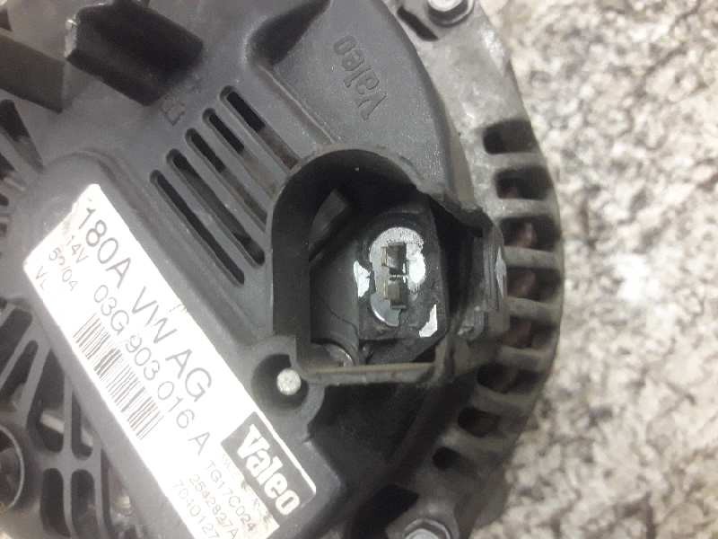 Recambio de alternador para audi a6 berlina (4f2) 2.0 tdi referencia OEM IAM 03G903016A TG17C024 2542827A