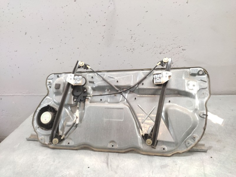 Recambio de elevalunas delantero izquierdo para volkswagen polo (9n_, 9a_) 1.2 12v referencia OEM IAM 6Q3837401H  