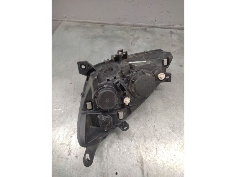 Recambio de faro derecho para citroën c5 berlina 2.0 hdi referencia OEM IAM   