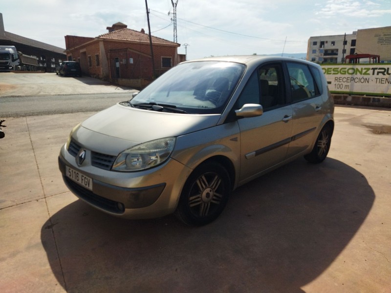renault scenic ii del año 2006